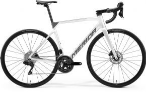 Merida Scultura 6000 Di2 Carbon Road Bike White  2023 - 